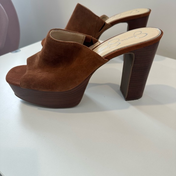 Jessica Simpson platform slide. Size 11 - Picture 2 of 7